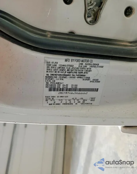 2003 Mercury Grand Marquis Gs z USA, uszkodzony, nr VIN 2MEFM74W63X666662